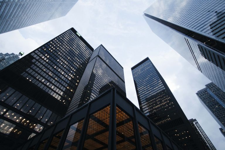 Corporate bank account support in the UAE