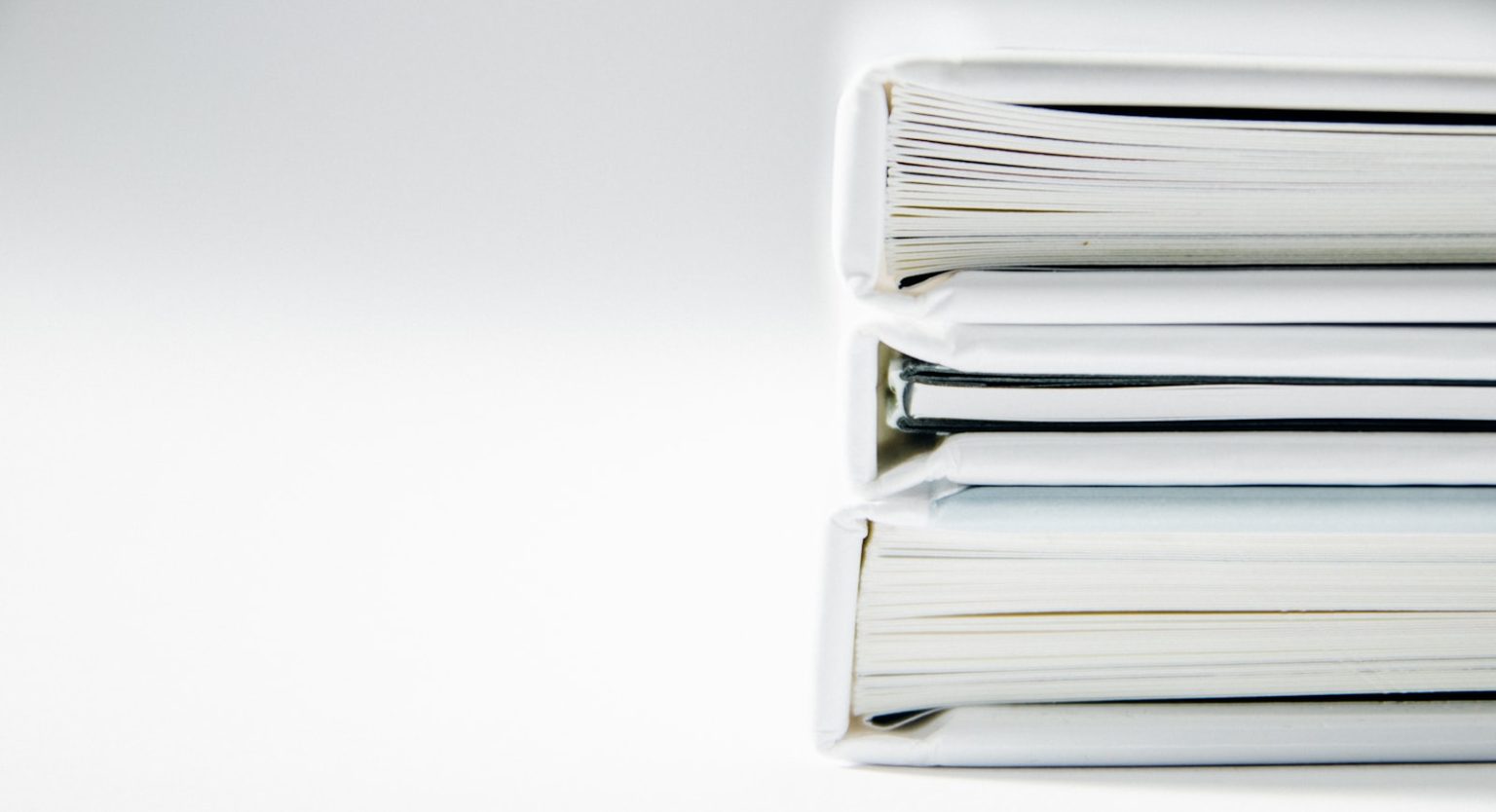 Document folders for UAE company registration
