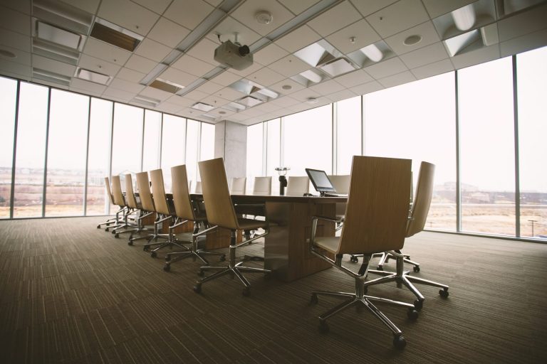 Boardroom - UAE private joint-stock company AGM and compliance